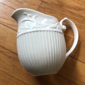 I. Godinger & Co.  Porcelain Pitchers 5.5 x 7. Color: Ivory